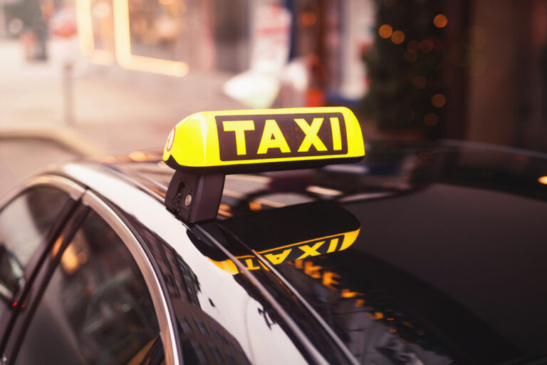 Hoe Een Taxi Je Reistijd Efficiënter en Comfortabeler Maakt